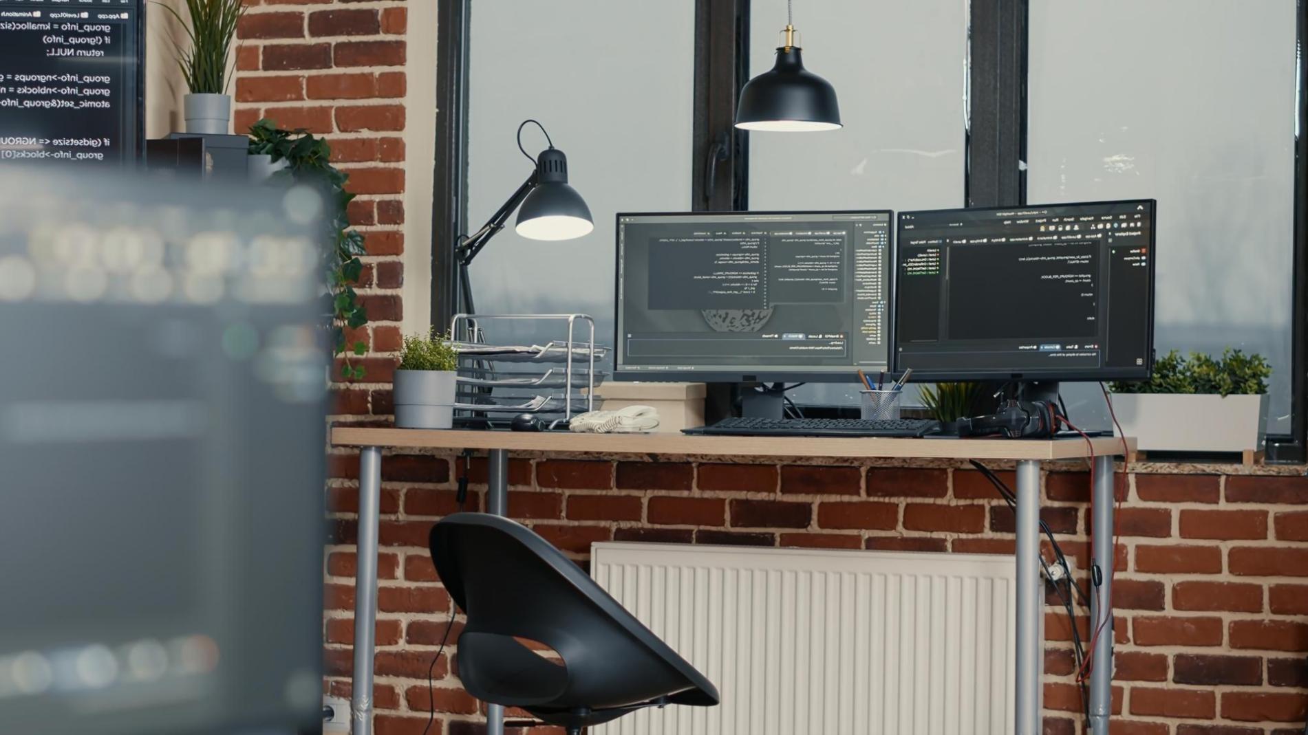 Plataforma de educación en línea Lyrixent